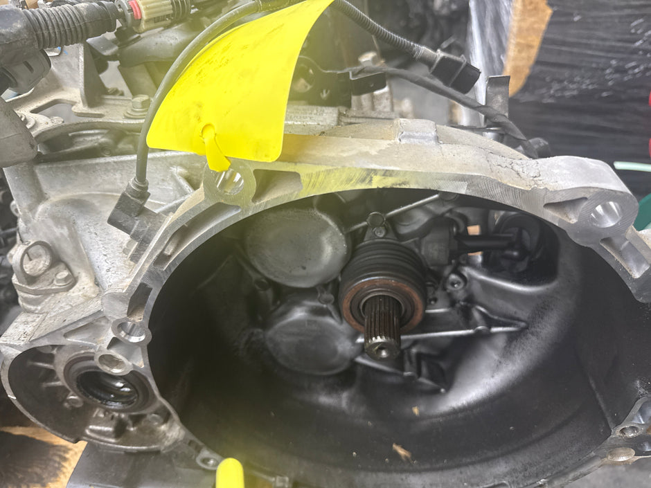 CAMBIO MANUALE COMPLETO PER HYUNDAI Tucson Serie D4FE Diesel 1600 (20>) SJ09YB 003448U09Y