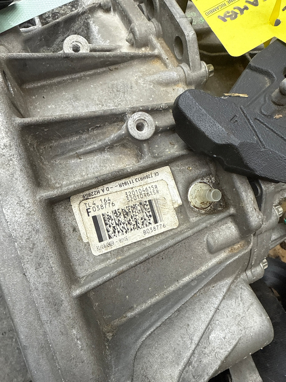 Nissan Juke petrol manual transmission TL 4164