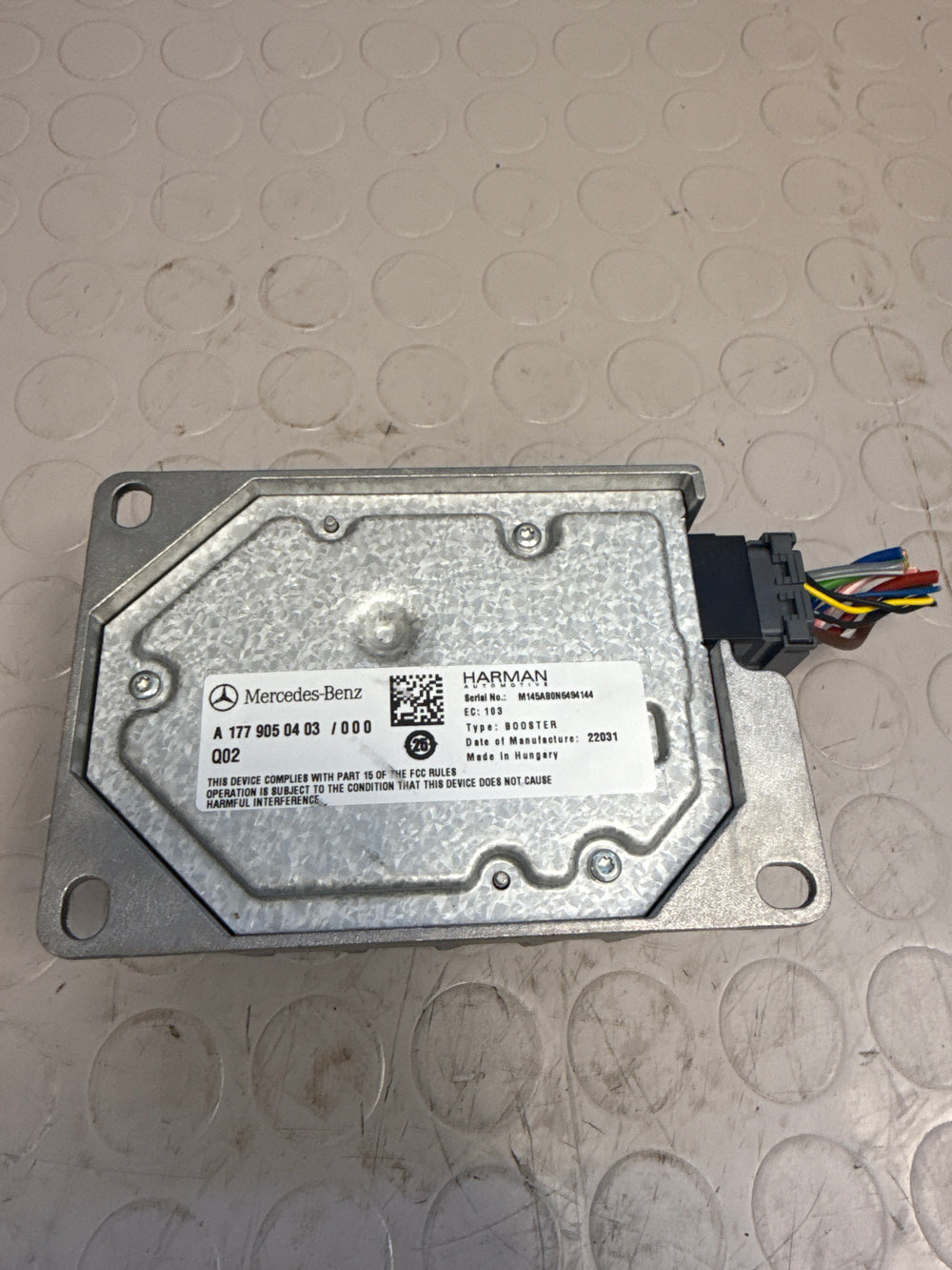 Centralina amplificatore mercedes CLA 2022 a1779050403/000q02