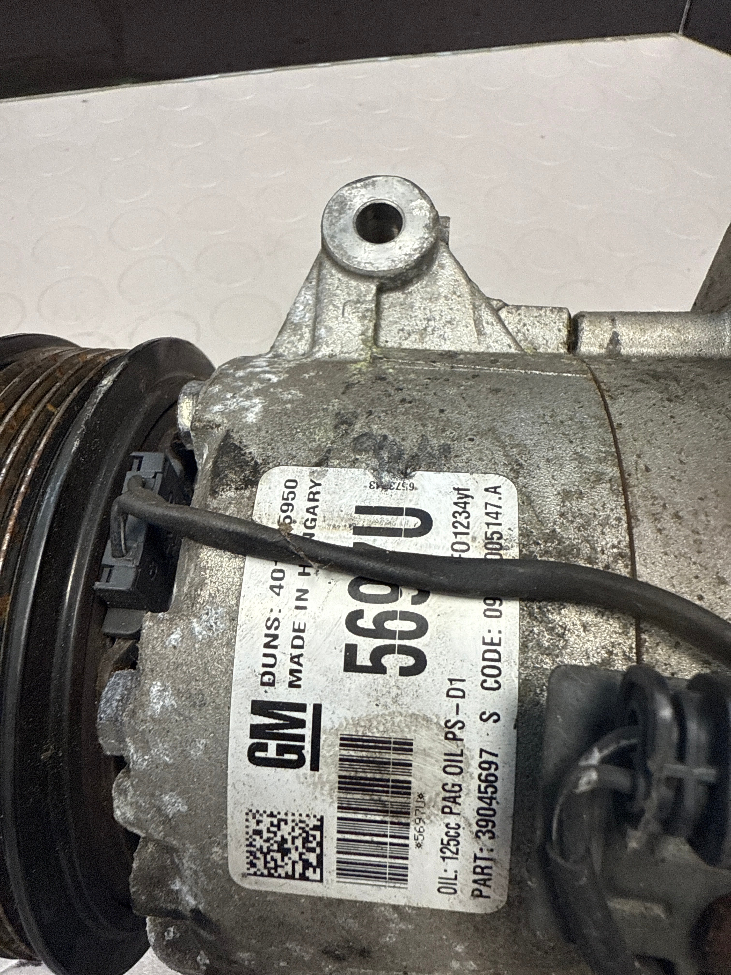 Compresseur de climatisation Opel Astra 401575950