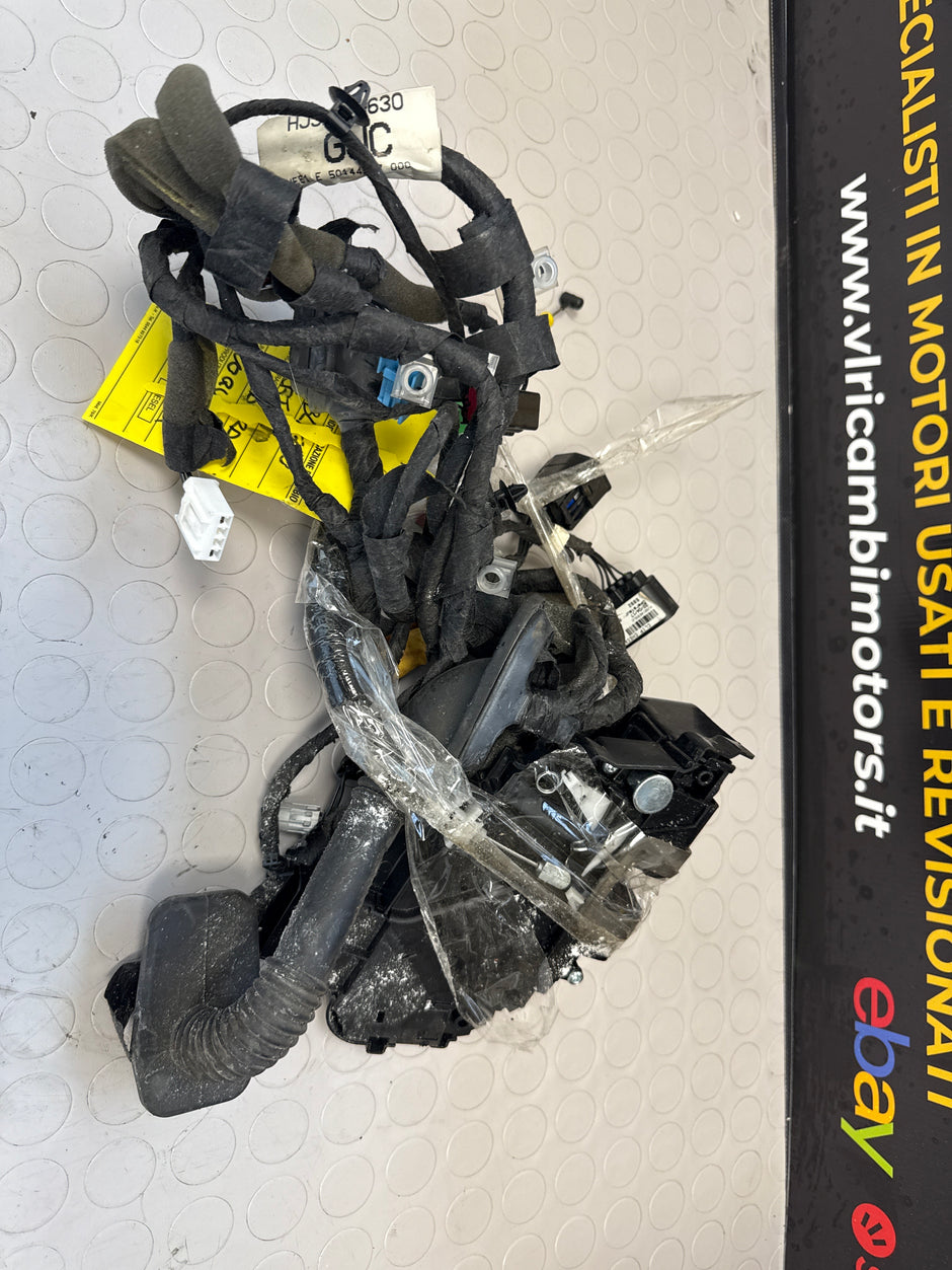 Range Rover Evoque 2017 Front Right Locking Door Wiring Harness Hj32 14630