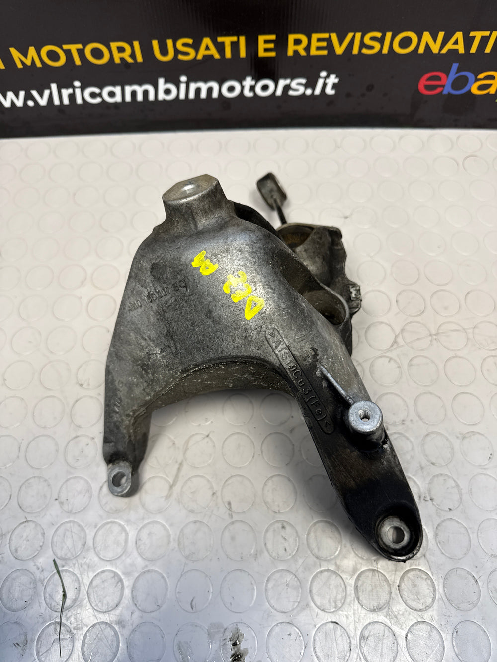 Supporto motore Audi A6 2019 Dez 2.0 4M0199308BQ