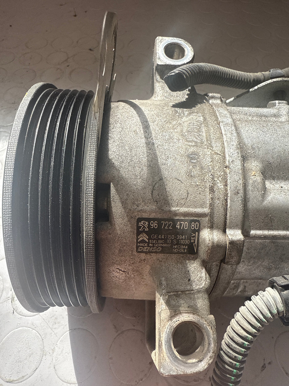 Compresseur de climatisation 1.2 essence HM01 Citroën Peugeot 9672247080