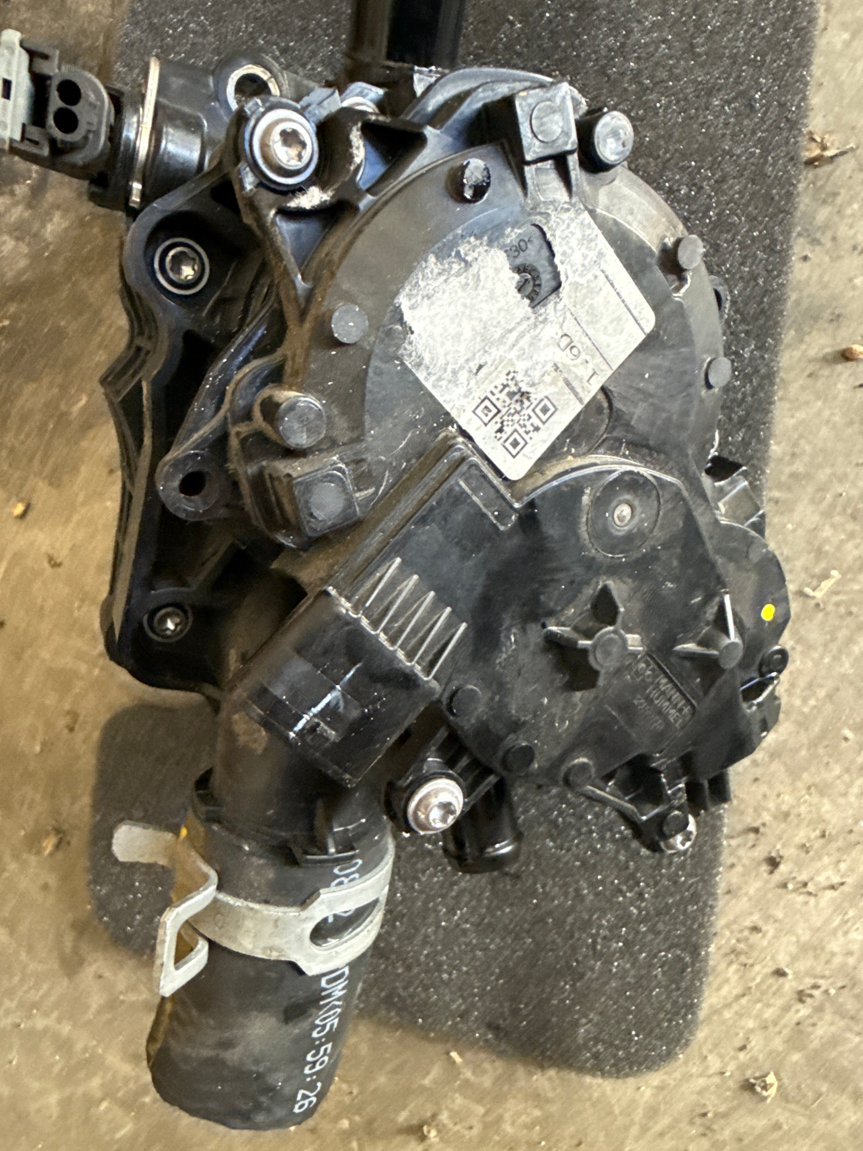 256902U000 Valvola termostatica Hyundai Tucson d4FE