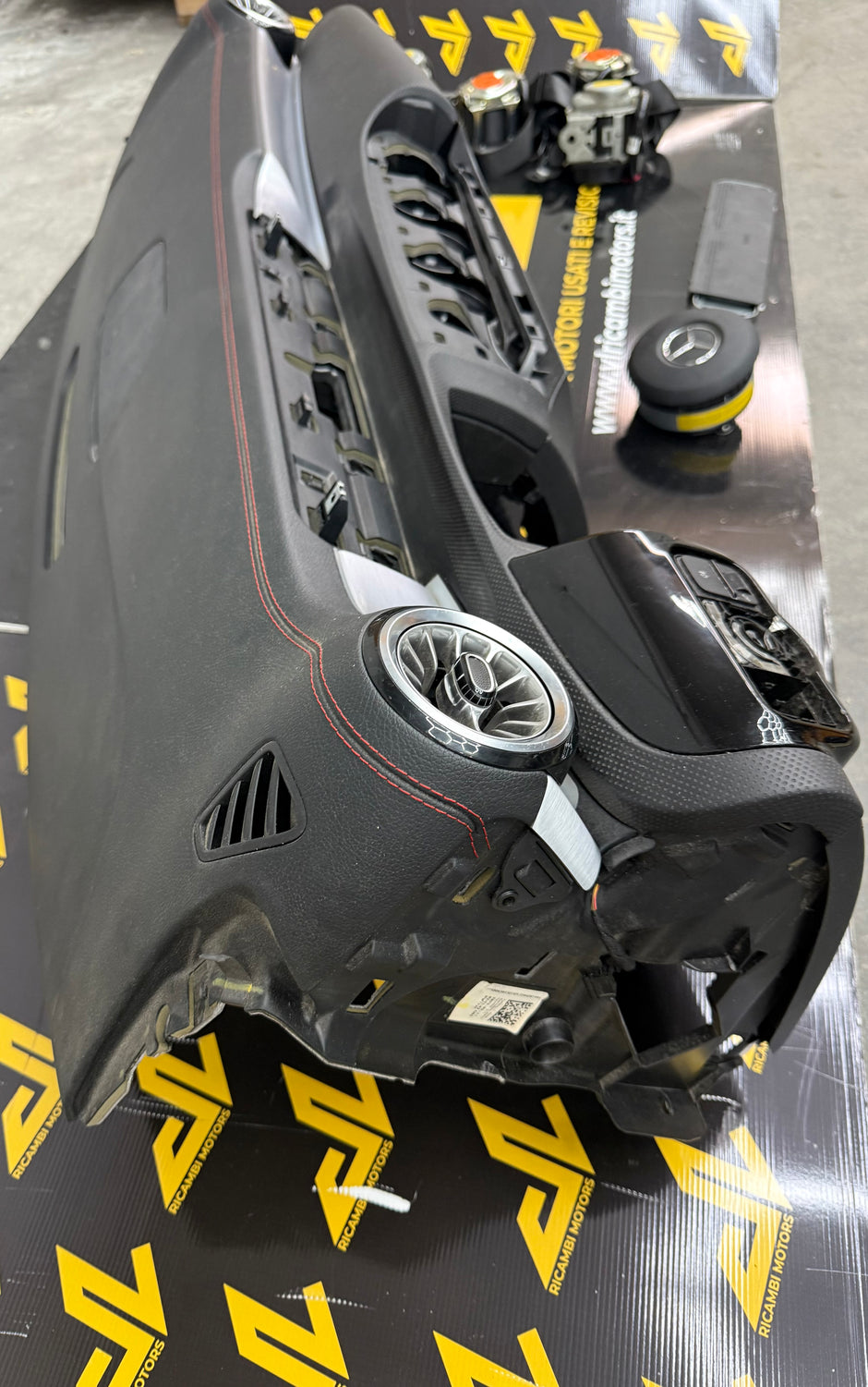 Musata completa di kit airbag mercedes CLA amg 35 2022 benzina