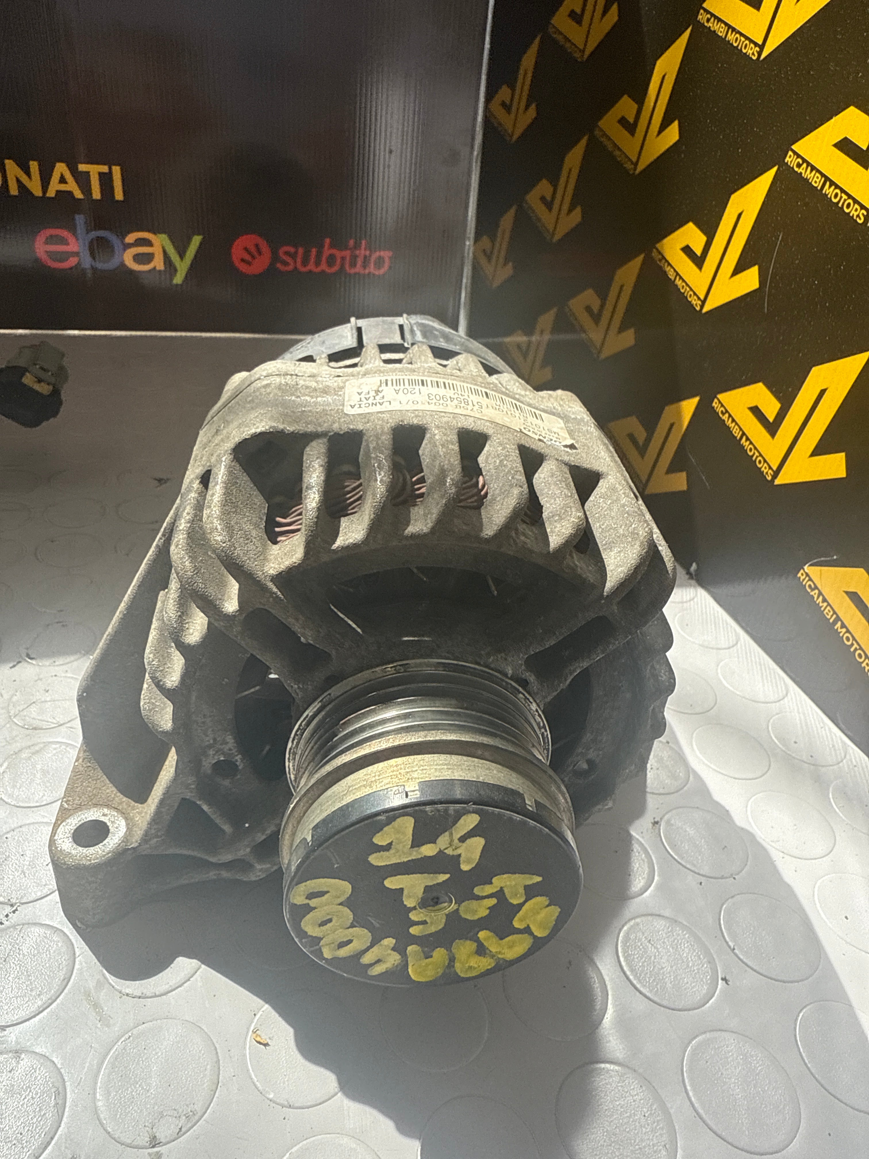 Alternateur Fiat essence 500l Alfa Romeo 1.4 essence 51854903 120A