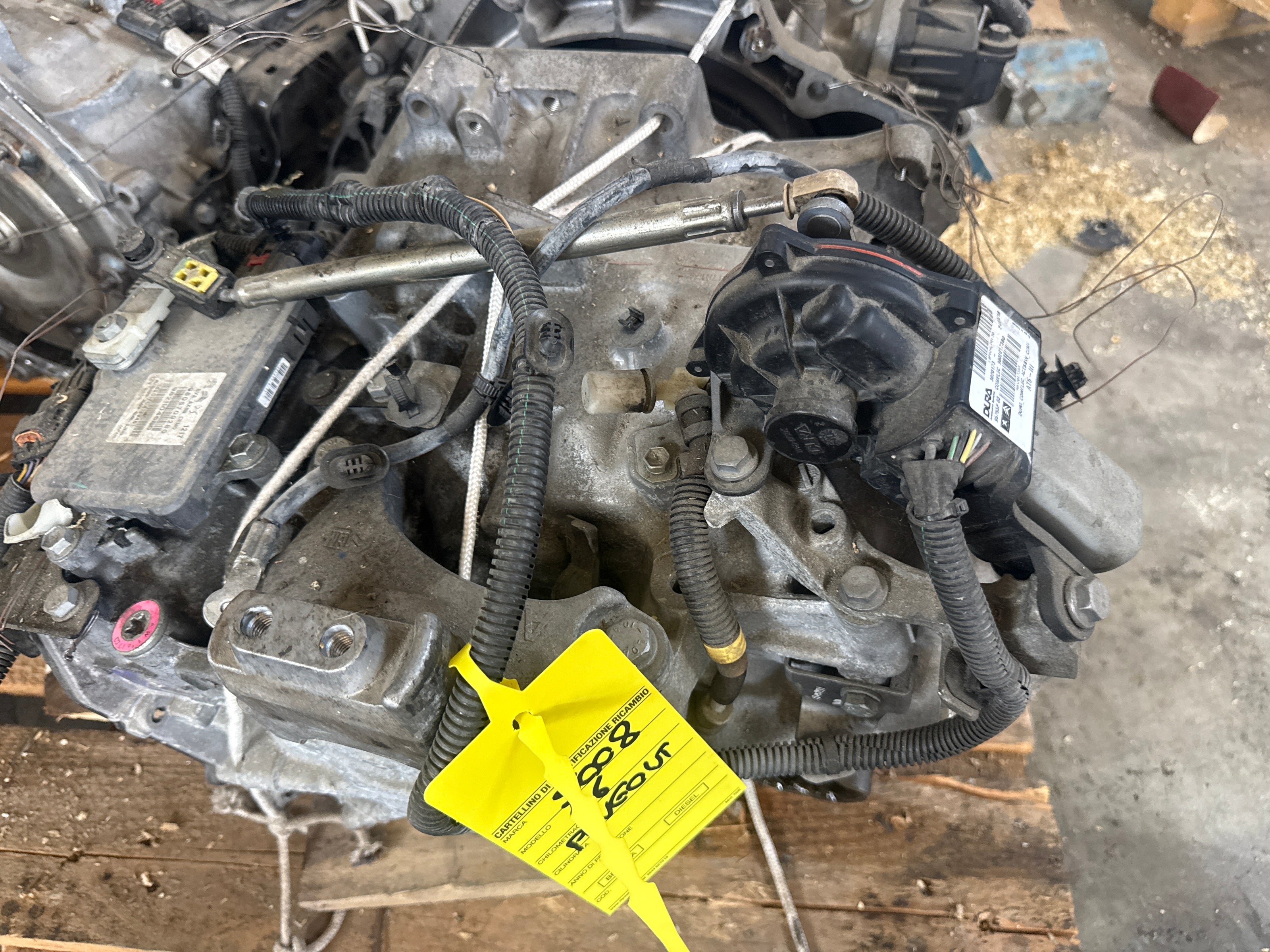 Cambio automatico Aisin TF-71SC Peugeot 5008 1.6 HDI con 171000 km