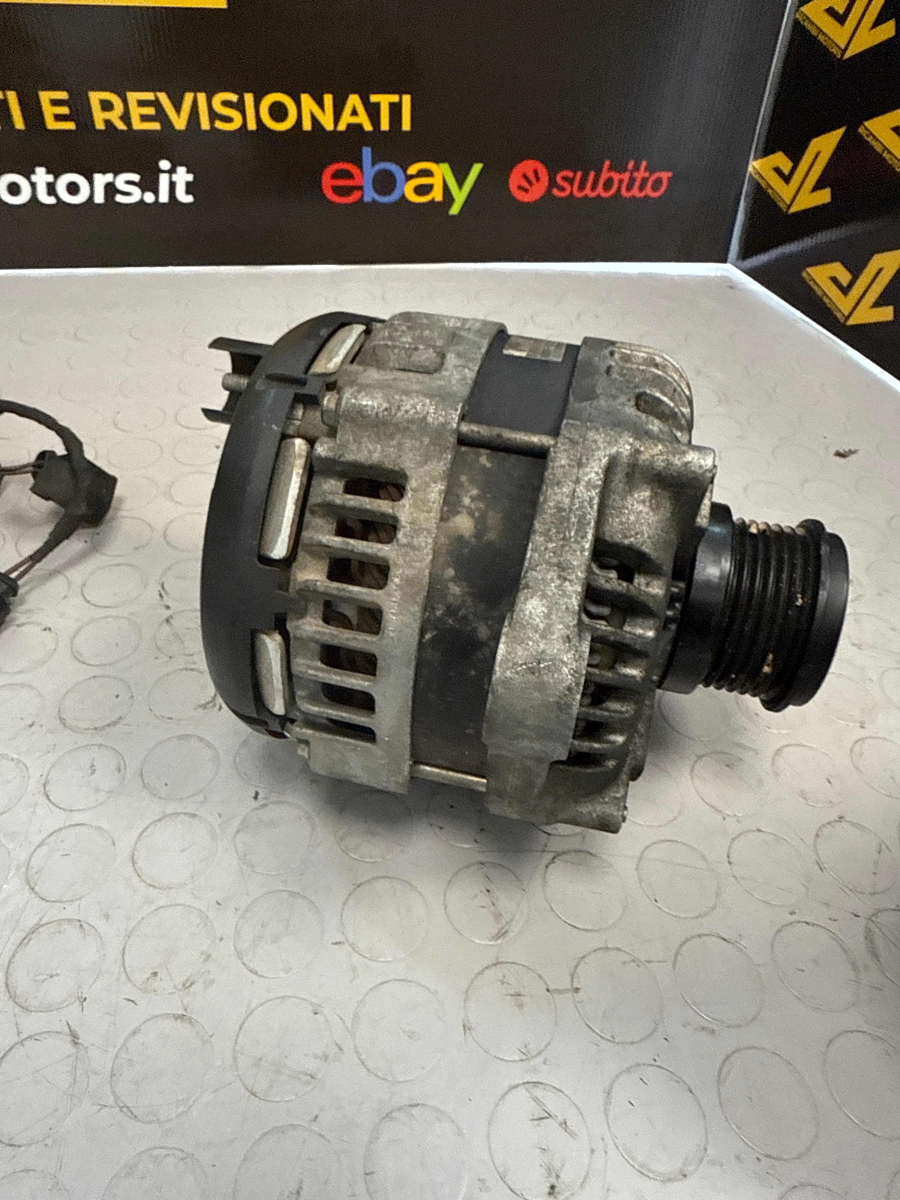 Alternateur 50536692C758 pour Alfa Romeo Stelvio 630 Executive 4WD 2017 4979598
