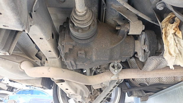 BMW 320 rear differential complete with shock absorbers