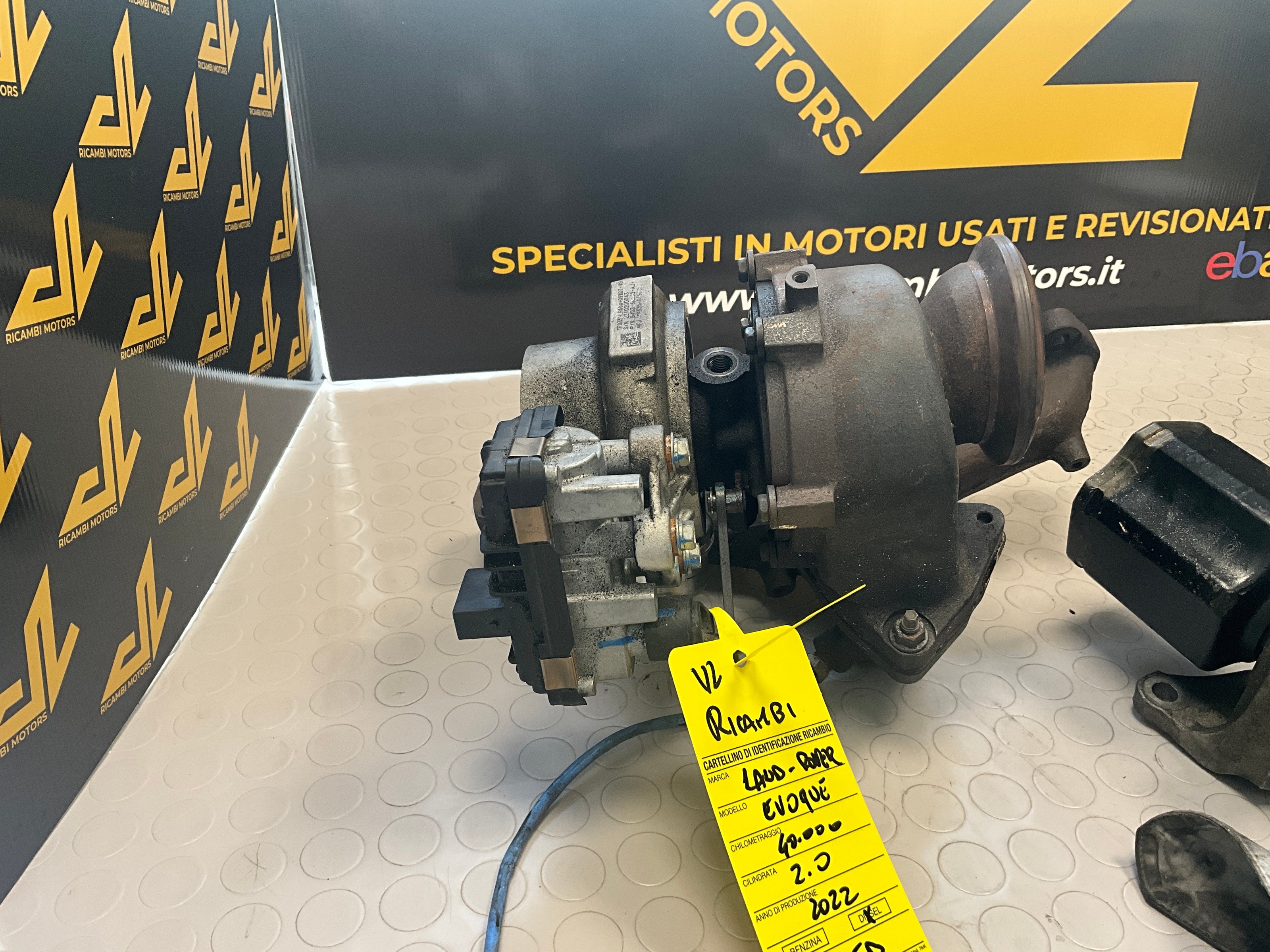 Turbocompresseur Jaguar XE XF Land Rover Evoque Velar 132 kW 49335-01960