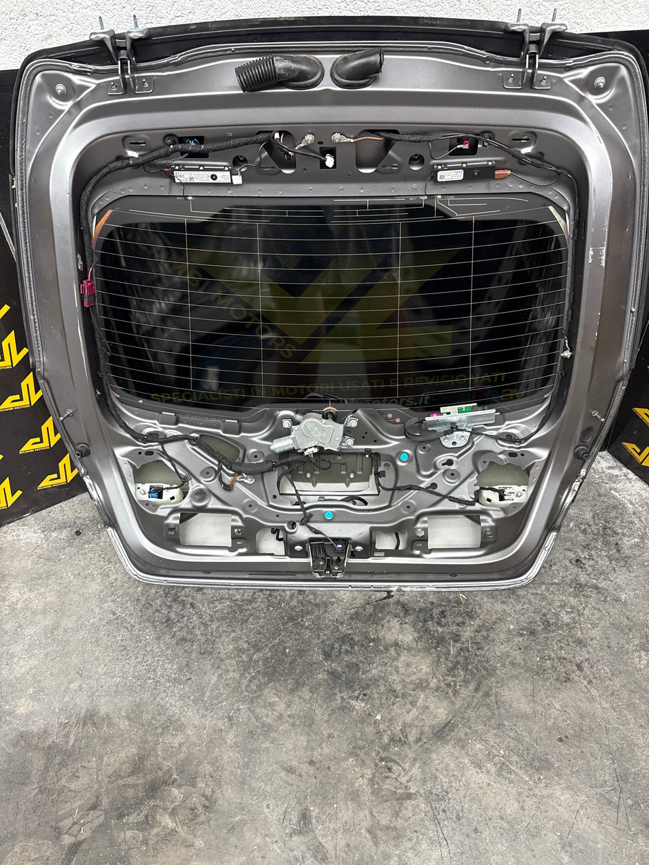 Portellone lunotto posteriore mercedes CLA amg 2022