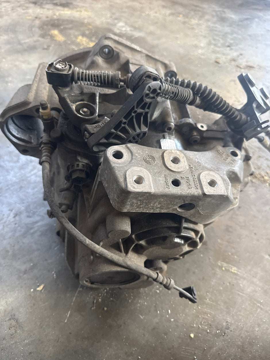 CAMBIO MANUALE VW Golf VII (AUA) Hatchback 2.0 GTD 16V (CUNA) 2013 2Q300052T