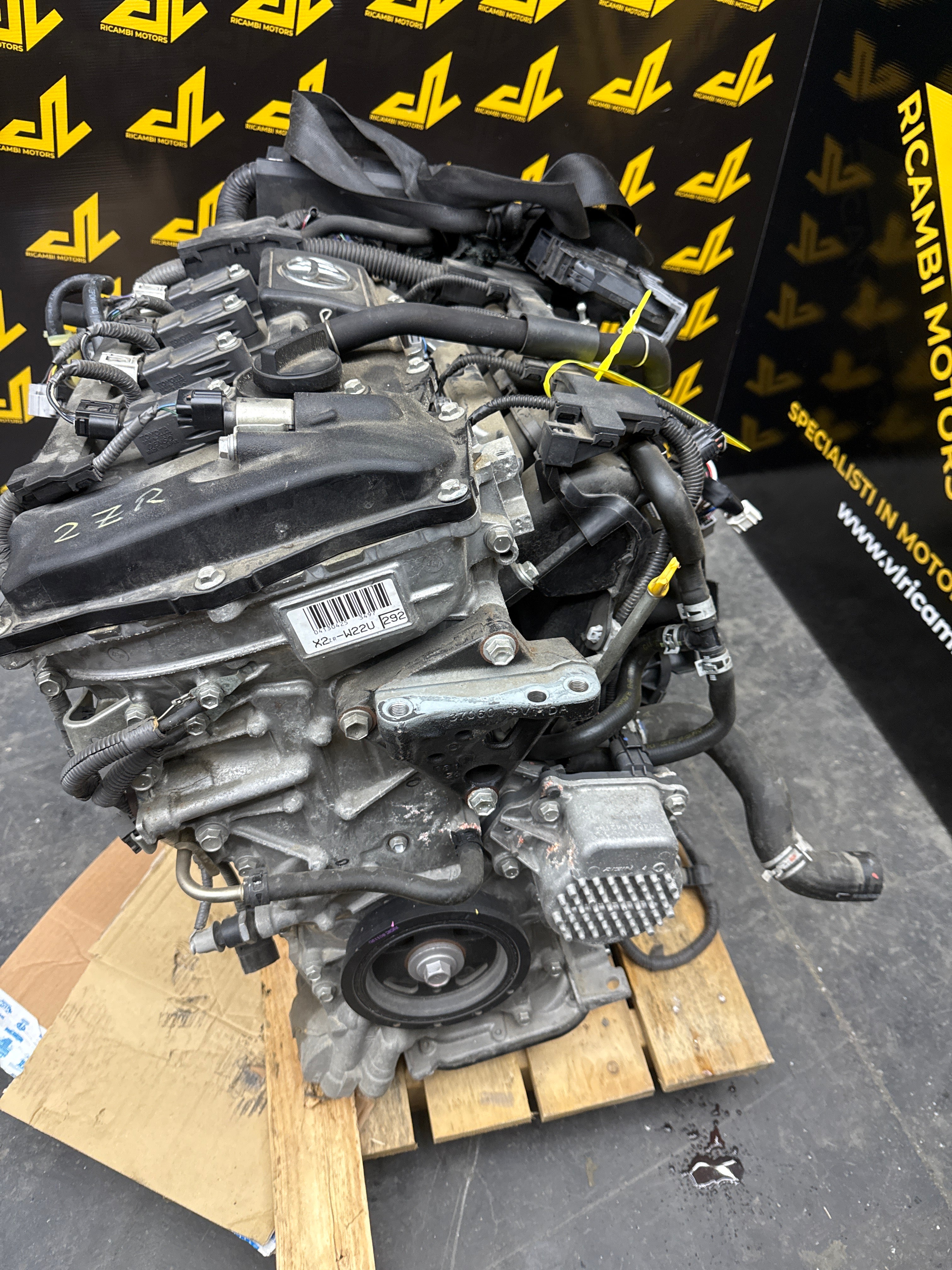 Motore Toyota CHR 1.8 benzina 2ZR FXR