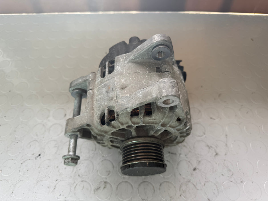 Citroen C3 alternator 9818677980