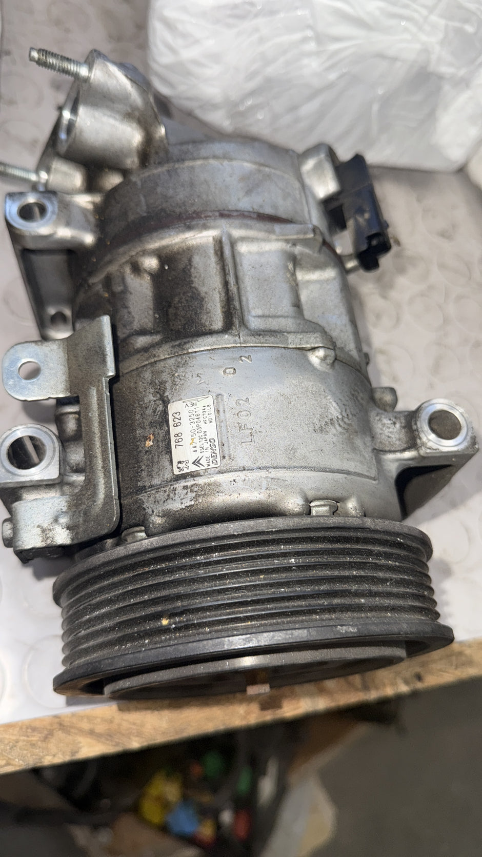 PEUGEOT CITROEN air conditioning compressor 447150-3250