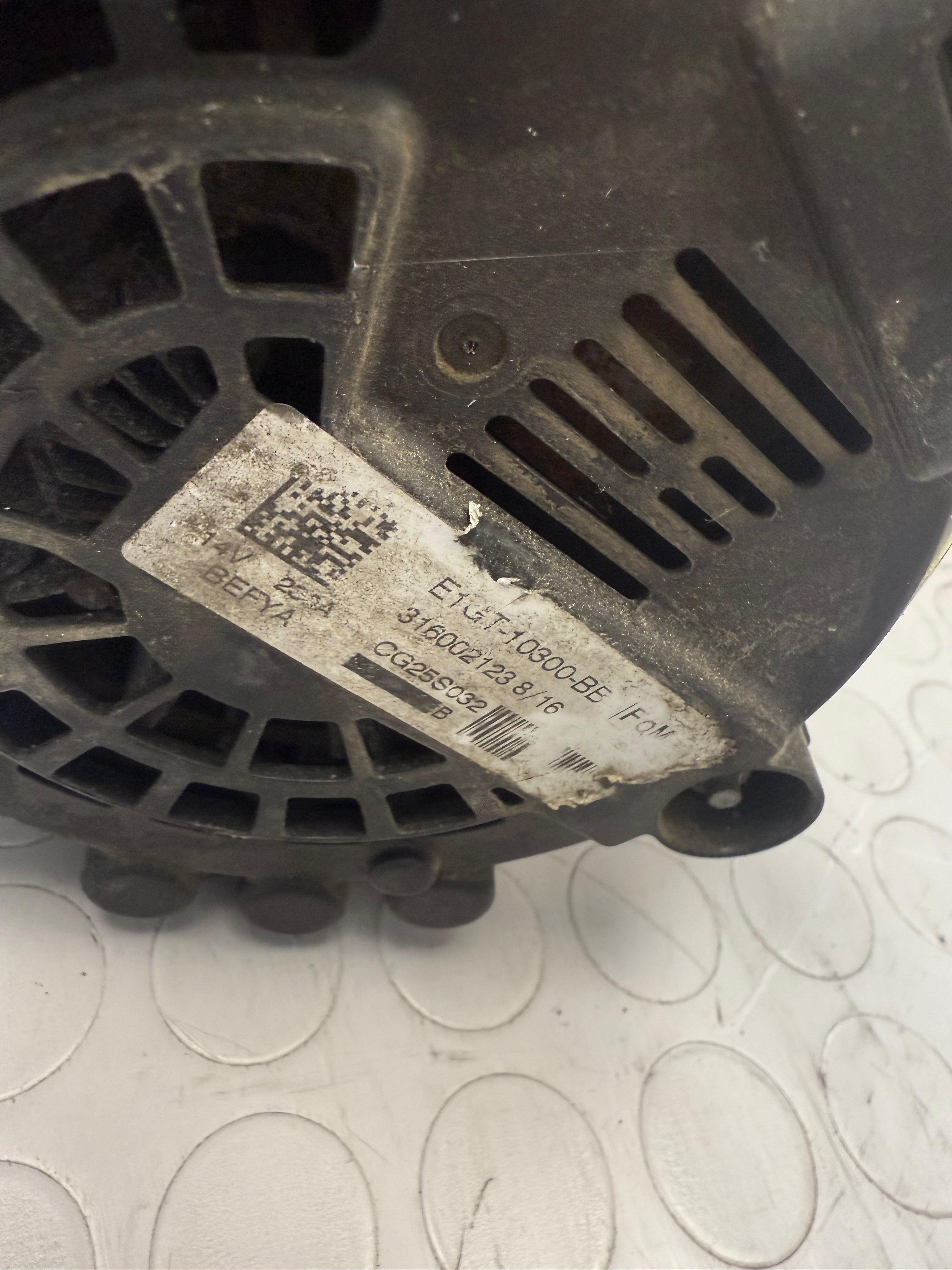 Alternateur Ford USA Edge E1GT10300BB P17185599