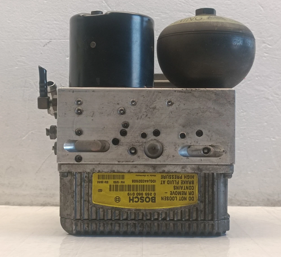 A9183 Unité de commande de pompe ABS MERCEDES CLASSE E W211 320D A0054310512 0265250065