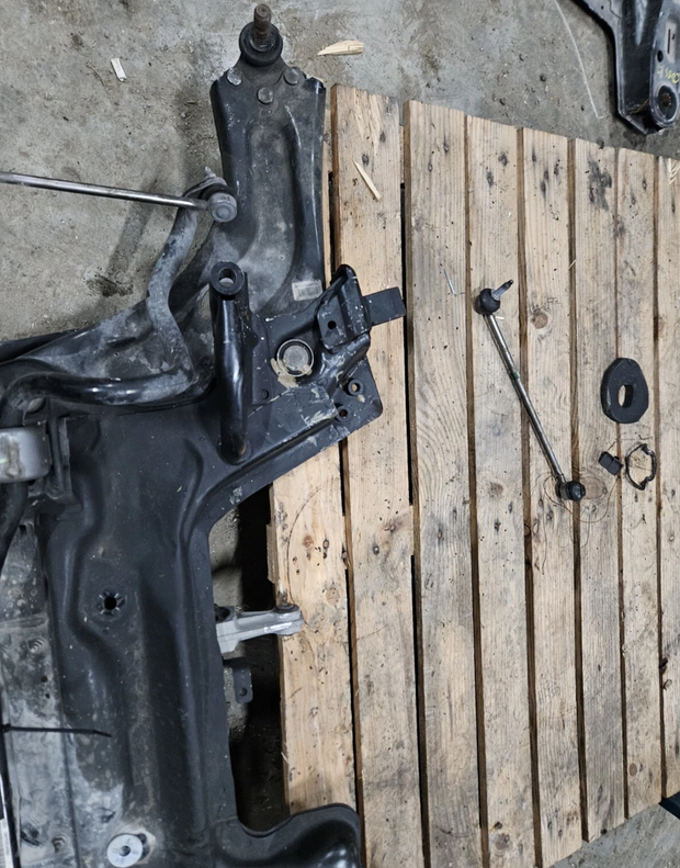 Berceau moteur Citroën C3 AirCross Benz 2019(17) 1598685